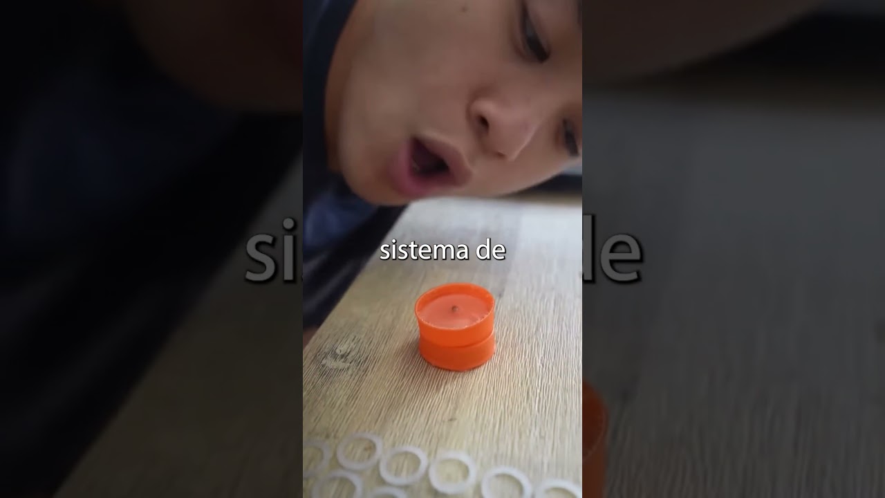Hago un yoy&oacute; con tapones de botella