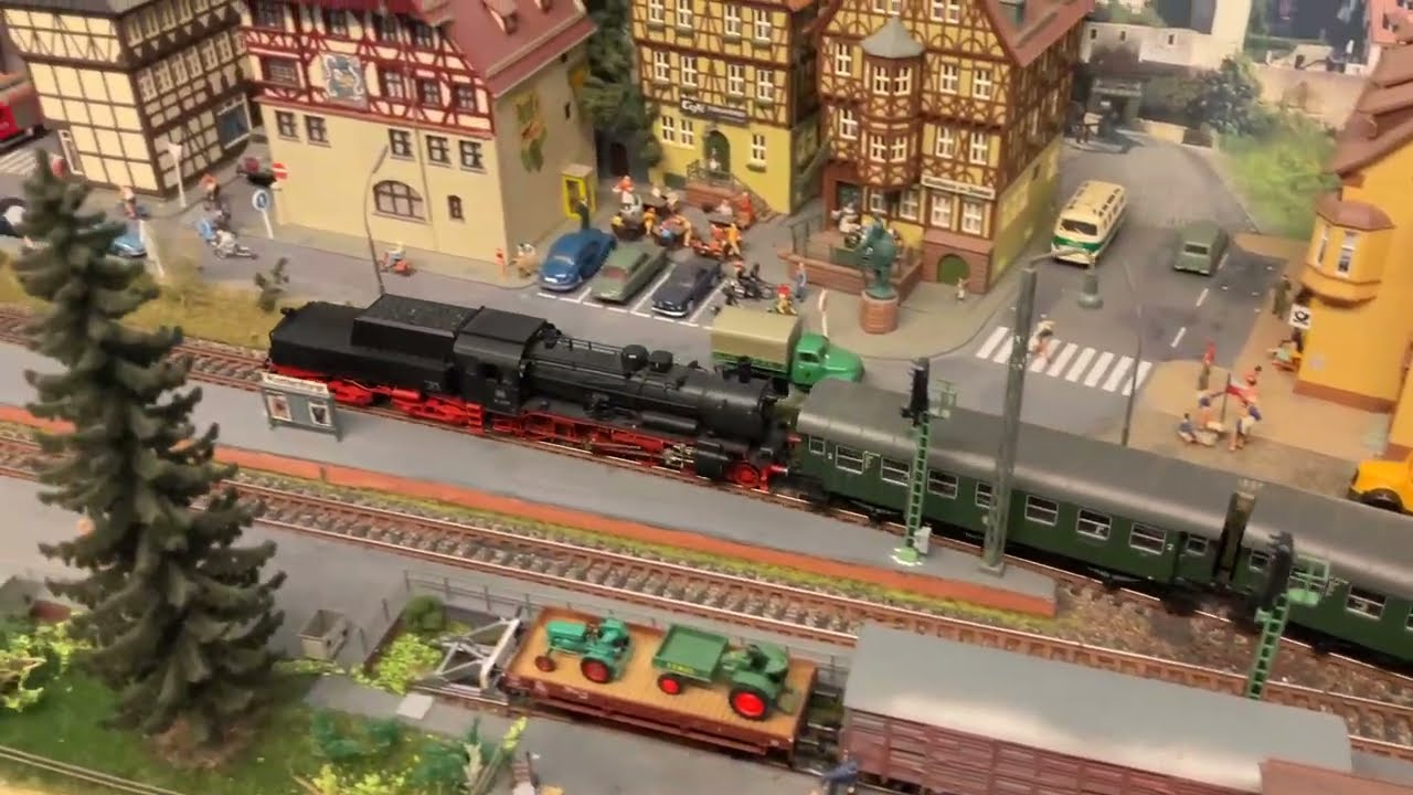 Triebwagen und Wendezüge