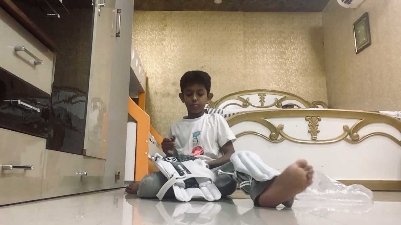 Sg beginner level wicket keeping pad  #asmr #sg#keeping pad