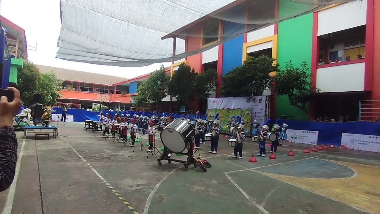 CMC 8 TK DWP 1 gresik ( gita swara pemwilda)