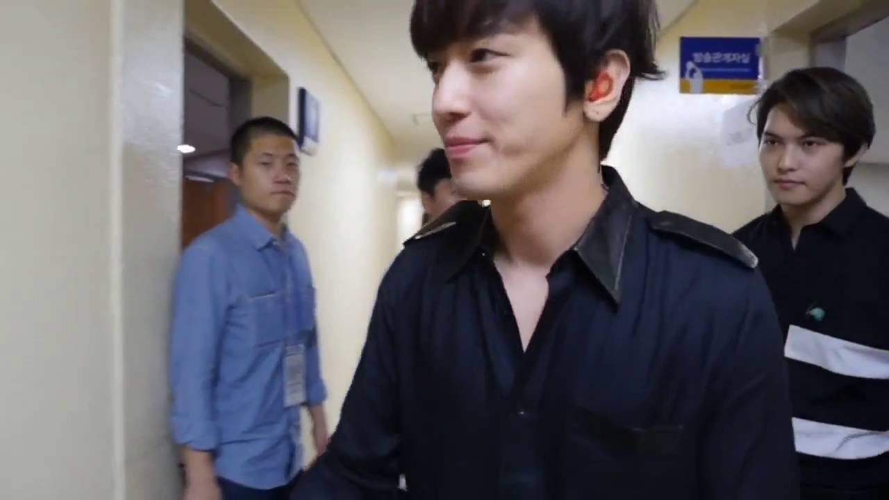 CNBLUE COME TOGETHER SEOUL MAKING 정용화편집컷