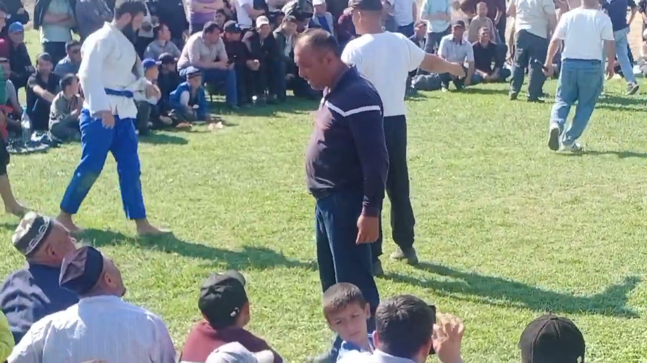 2023 yilgi Navro'z bayrami kurash jarayonidan  lavha