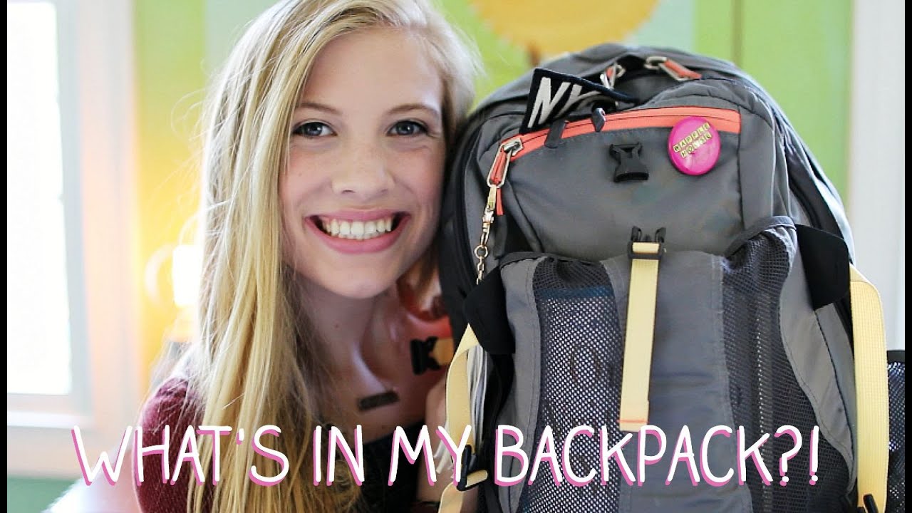 WHAT'S IN MY BACKPACK?! 2015 (Senior Year) | Lottie Smalley