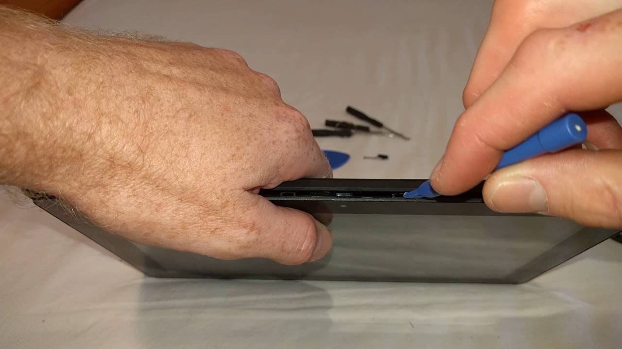 Tutorial to fix broken Dragon Touch X10 digitizer screen; tips, tricks, common mistakes & Zero 7