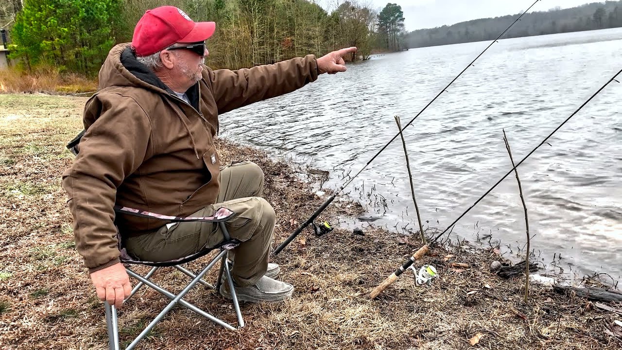Let's Catch JUMBO Bluegill For Dinner! (Easy Way Fishing From The Bank!)