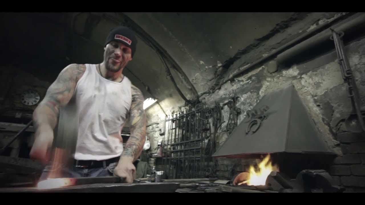Action - Piros (music video)