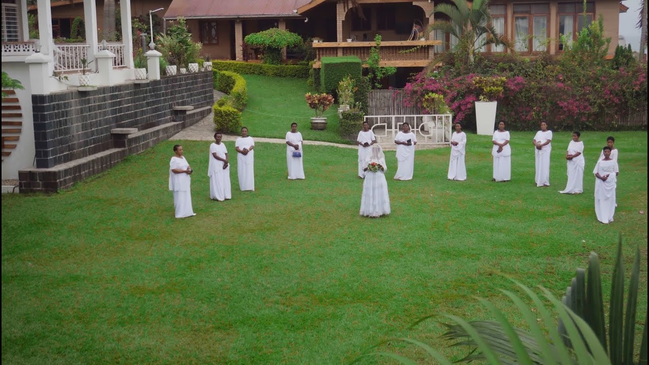 DORE WA MUSI URASOHOYE BY USHINDI CHOIR