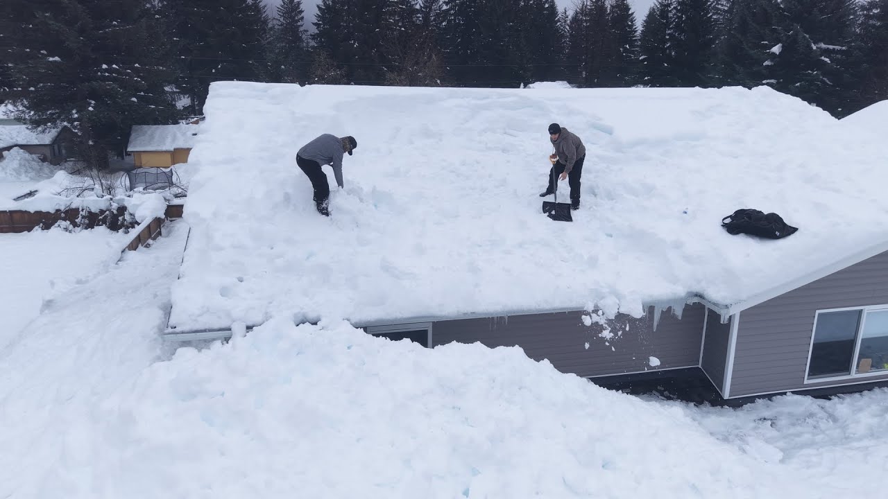Juneau, Alaska BURIED Under 6ft of HISTORIC SNOW! Boats Sinking 2026