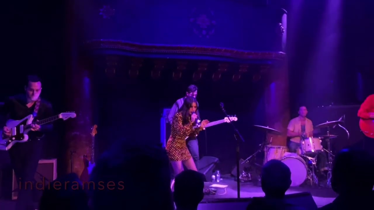 Hazel English “Nine Stories “ Live  2022-08-16.   San Francisco