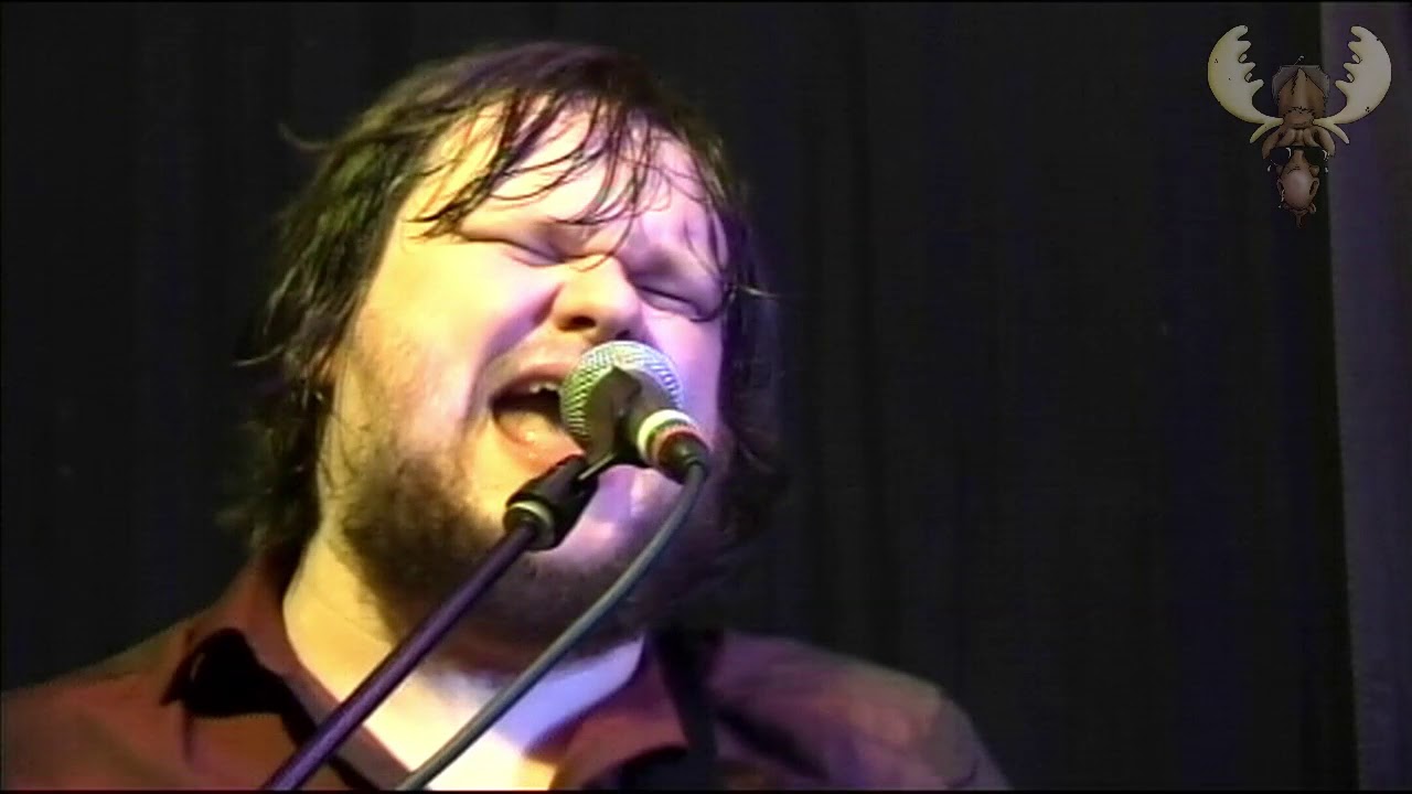 Catfish  - Broken man - live for Bluesmoose radio - recorded 21 feb 2018.