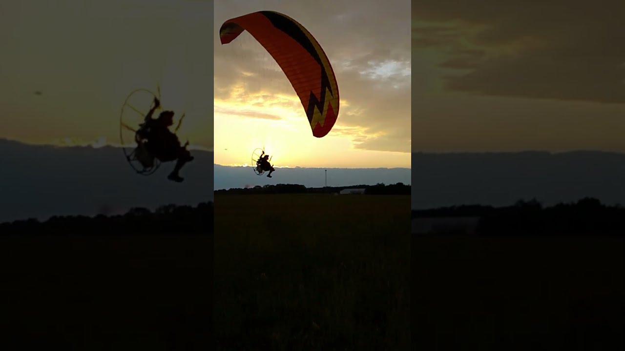 Lot na motoparalotni o zachodzie słońca! Tak się Bawi Koszalin Paramotor PPG 2022