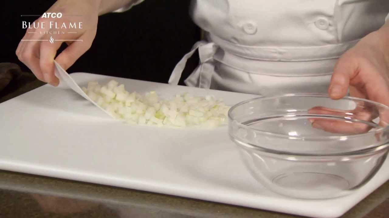 How to use a kitchen scraper