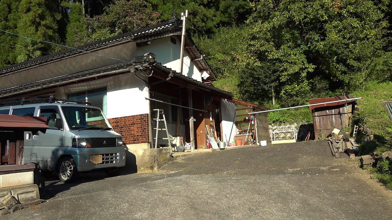 山奥の空き家で静かに暮らそうと思う