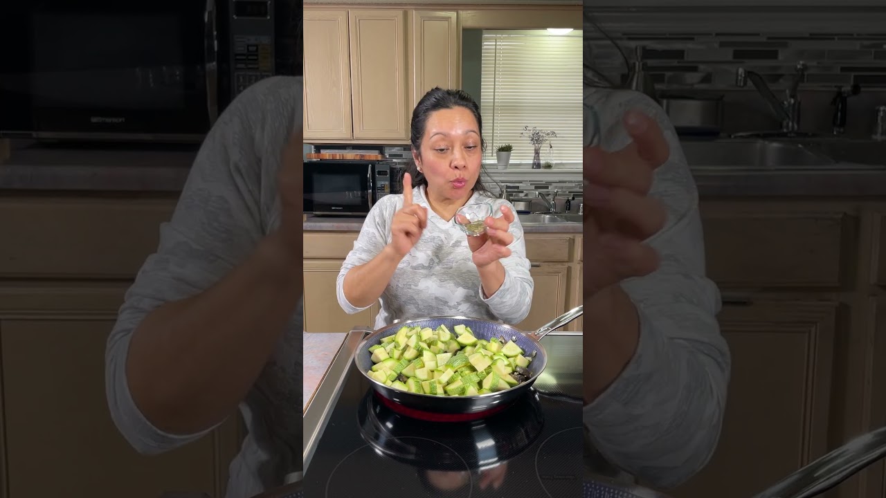 Calabacitas con champi&ntilde;ones portobello #receta #comida #champi&ntilde;ones #food #foryou #parati
