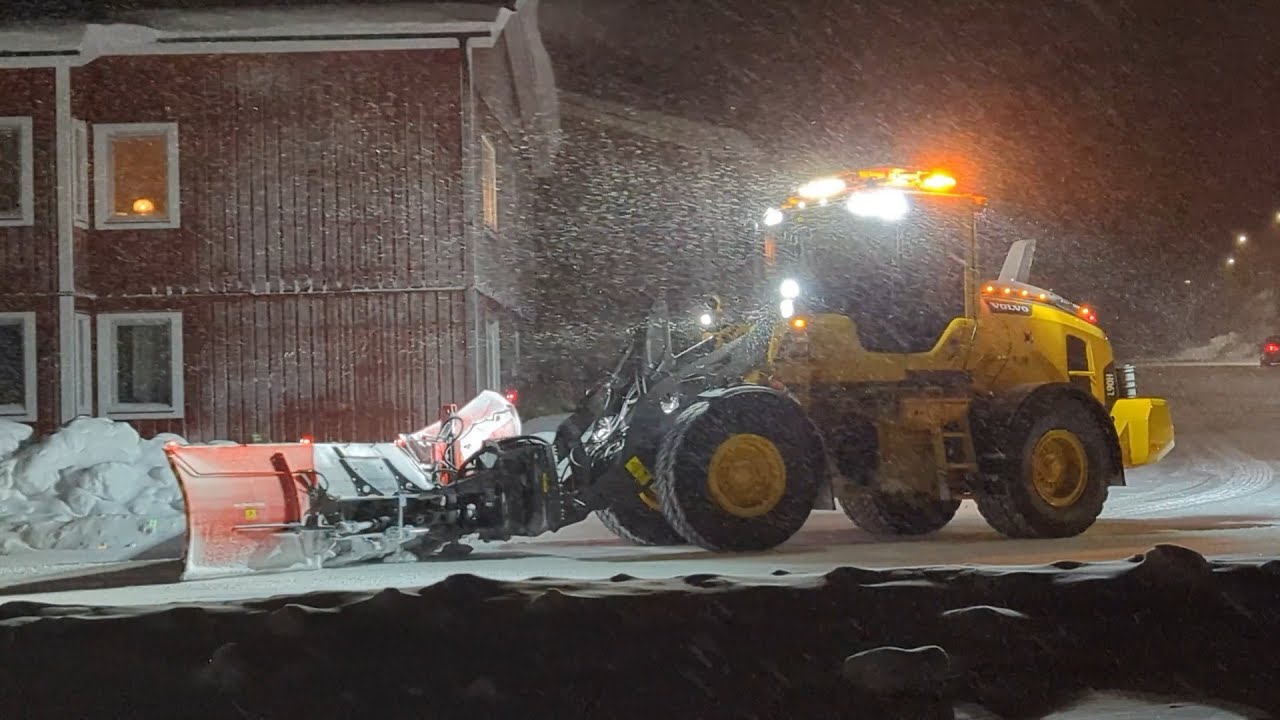 4K 60 | Volvo L90H | Siljum Multi Snow Plow 5000
