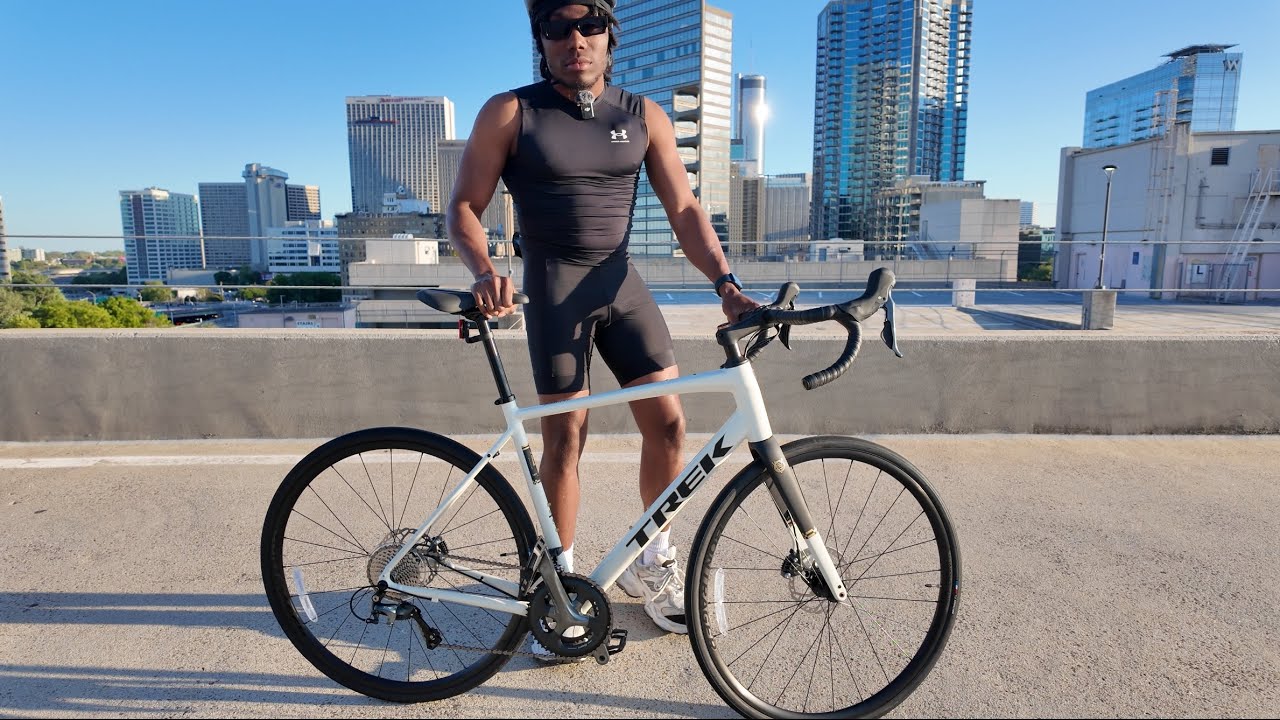 TREK DOMANE AL4 REVIEW & FIRST RIDE