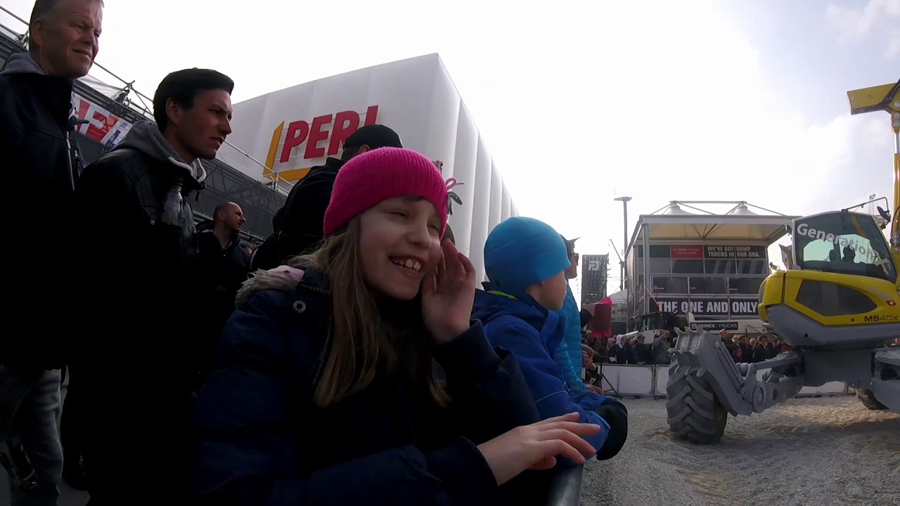 #4 Presentation Weltneuheit Menzi Muck Generation X  BAUMA 2019 Baggerfahrer aus Leidenschaft