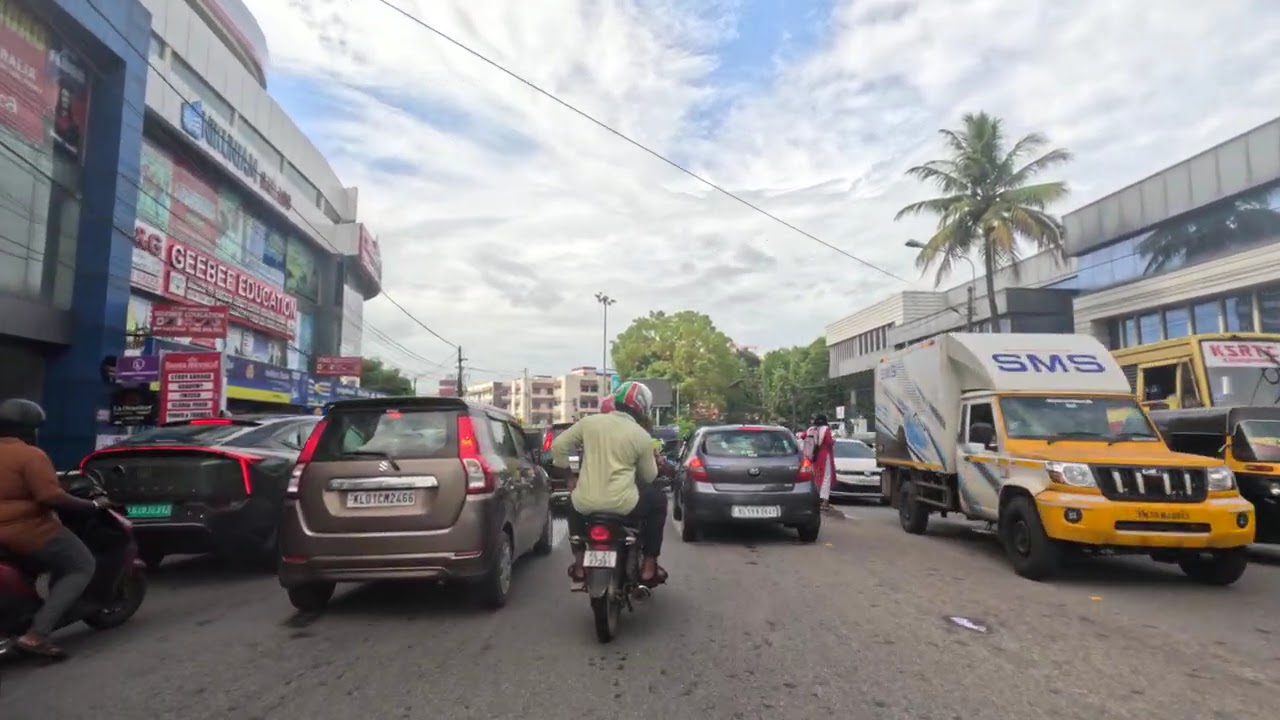 Driving Tour India | Thiruvananthapuram Driving Tour 🇮🇳 | Capital City of Kerala | 4K 60 FPS