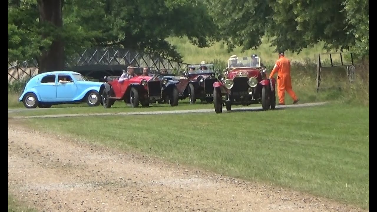 5/13 Lime Avenue Parade '100 Years of Lancia Lambda'