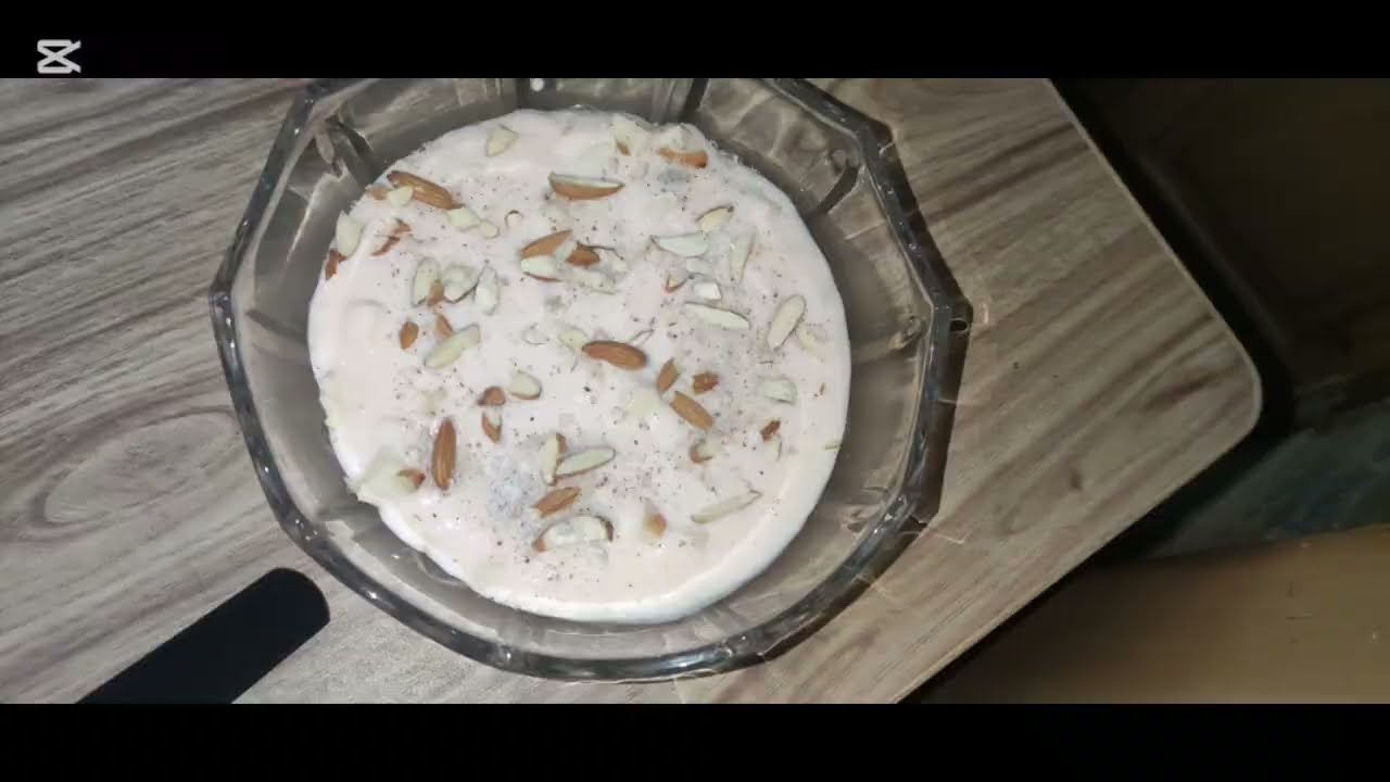 Creamy  fruit custard 