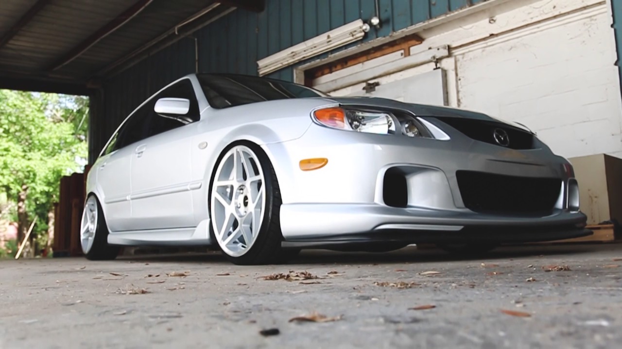 Mazdas of Revolusia Car Club