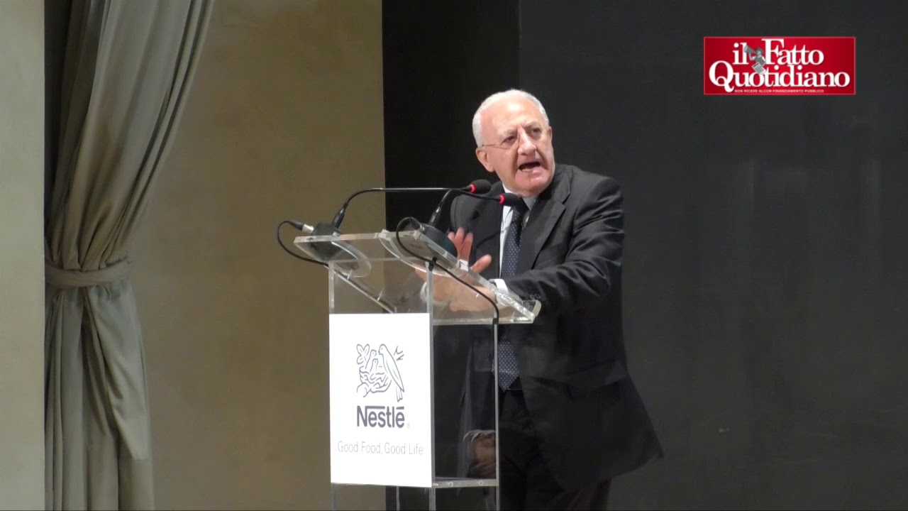 De Luca e la guerra della mozzarella: 
