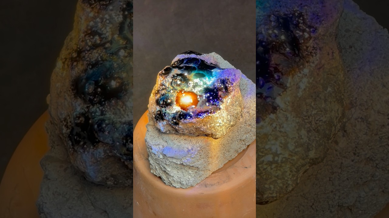 Melting entire face of rock with giant Fresnel lens #physics #minecraft #nether #experiment