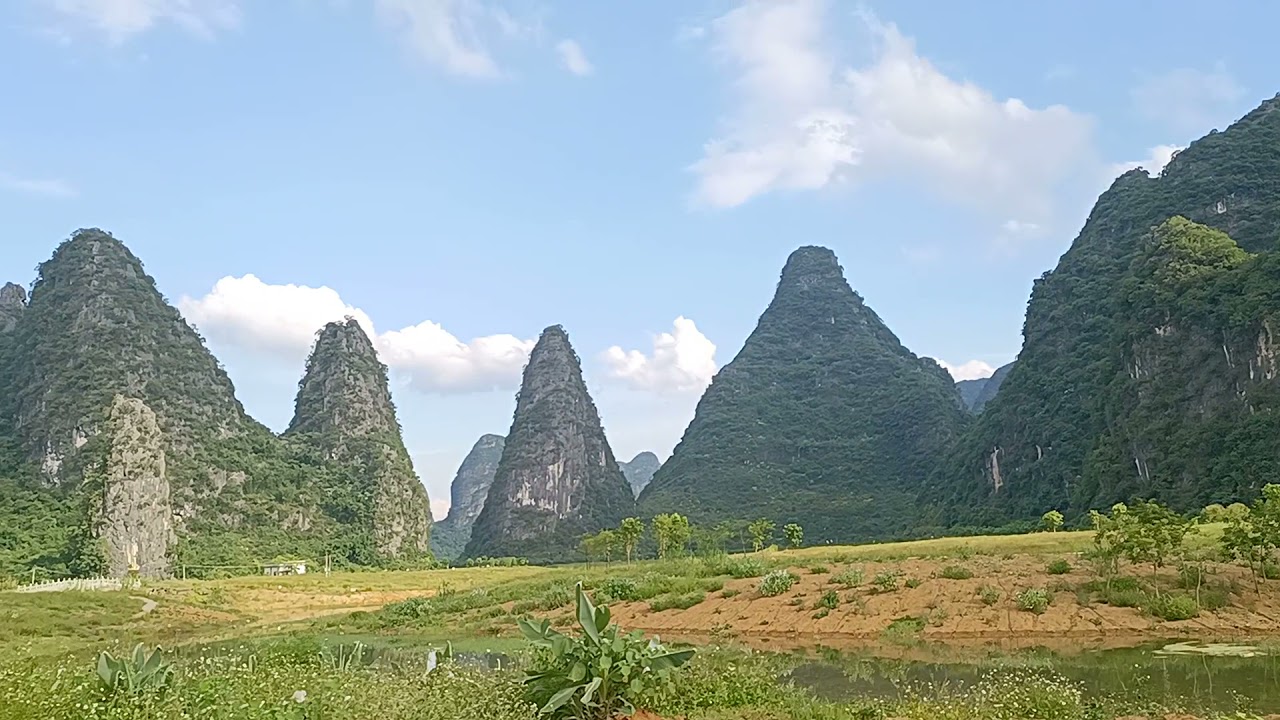 Awesome mountains of China  :   Zhongshan Hetang Shili Gallery Scenic Area