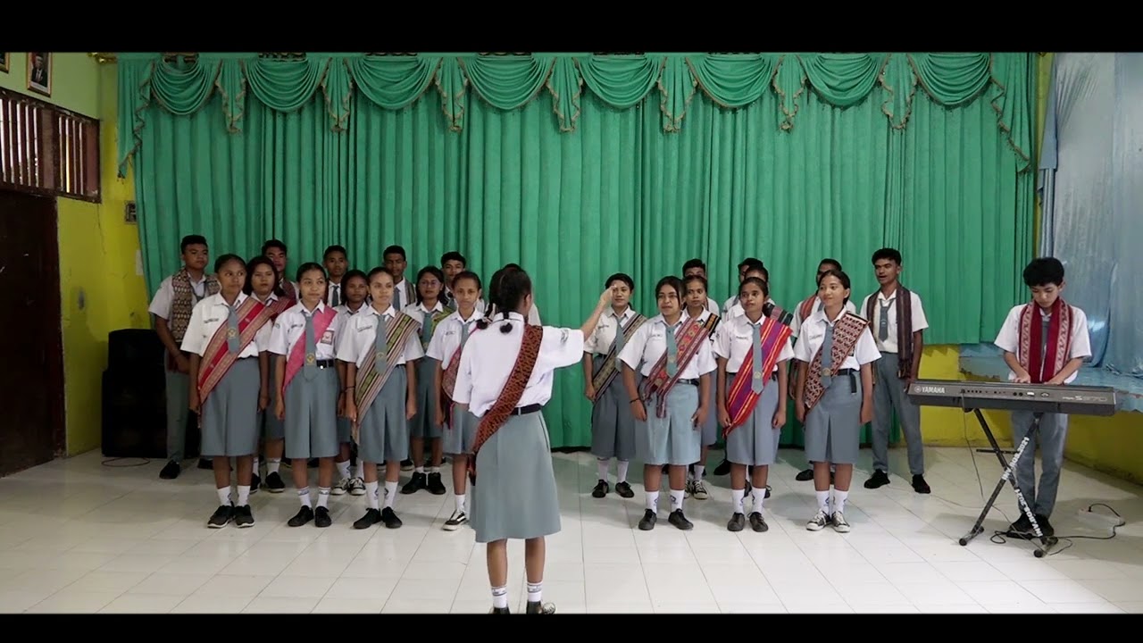 PADUAN SUARA SMAN 2 KEFAMENANU KABUPATEN TIMOR TENGAH UTARA NUSA TENGGARA TIMUR