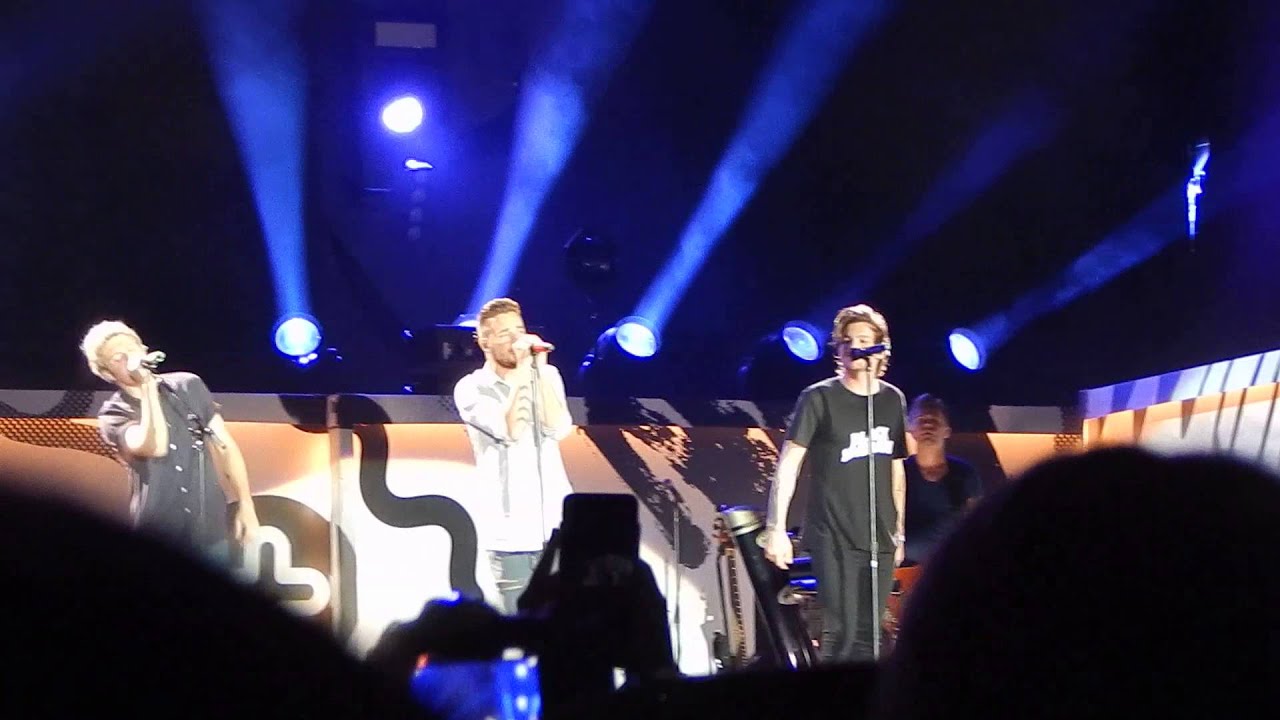 One Direction - 18 - San Diego 7/9/11