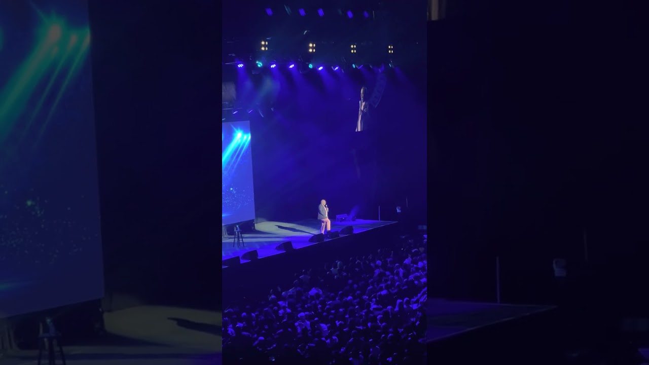 Straight Jokes! No Chaser! Comedy Tour! Mike Epps! Earthquake, DL Hughley (partial)