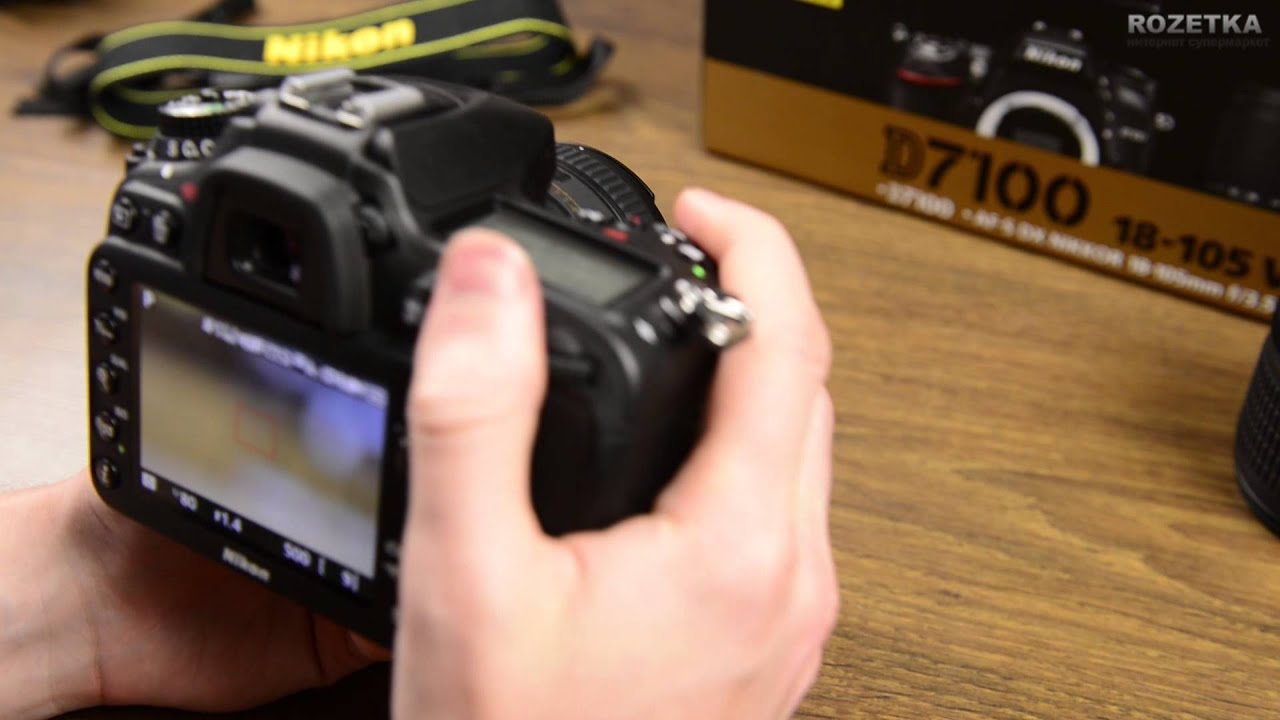 Зеркальный фотоаппарат Nikon D7100