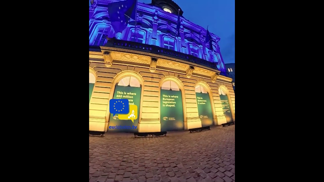 EU Sends a Message to Moscow! Ukrainian Flag Lights Up Station Europe Outside European Parliament!