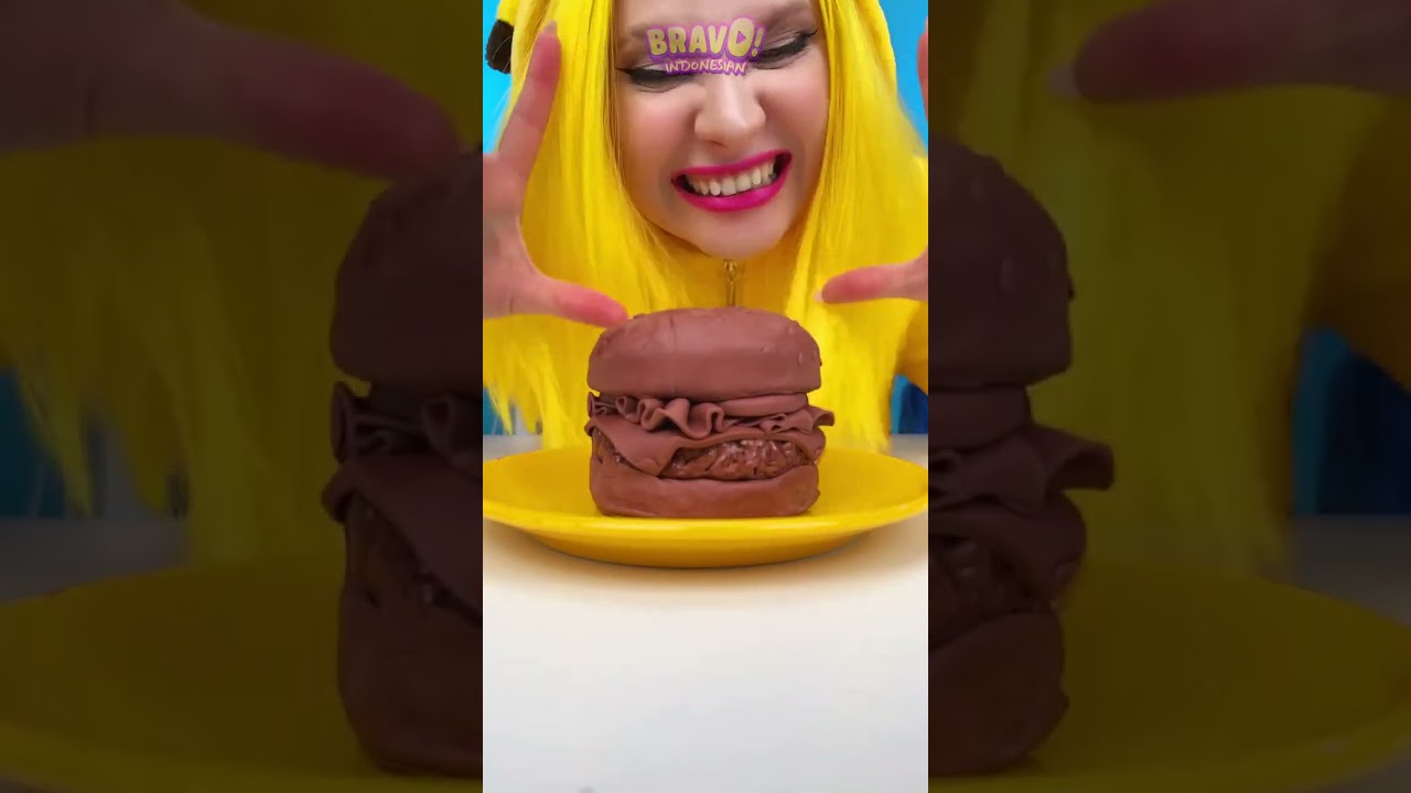 BURGER COKELAT 🤯🍔| Tantangan Makanan Asli atau Palsu!