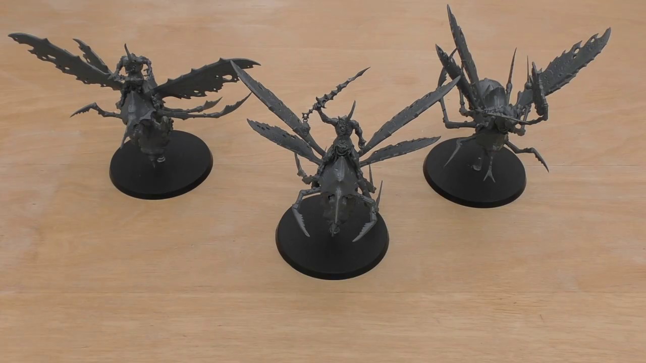 Daemons of Nurgle - Plague drones - Review (AoS & WH40K)