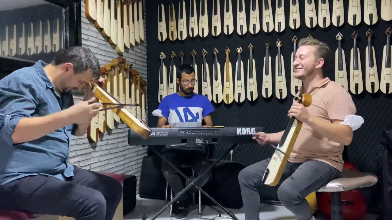 Tahsin TERZİ & Anıl YILMAZ & Tolga ÇİMEN  GÜZEL BİR HORON HAVASI!!!!