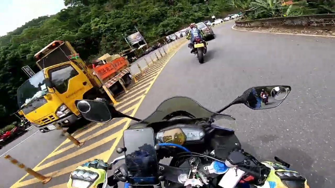 R3 巧遇北宜羅西  爆走中 跟不到不要勉強 山道猴猴