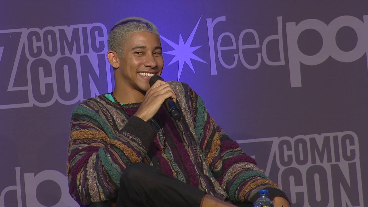 Keiynan Lonsdale and Rae Johnston 1st Interview (2019 0920 Oz Comic Con)