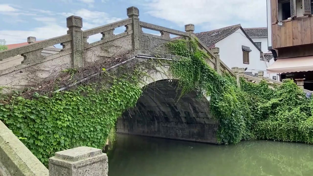 安昌古镇，绍兴出师爷，其实是指安昌师爷，也意味着文化底蕴深厚