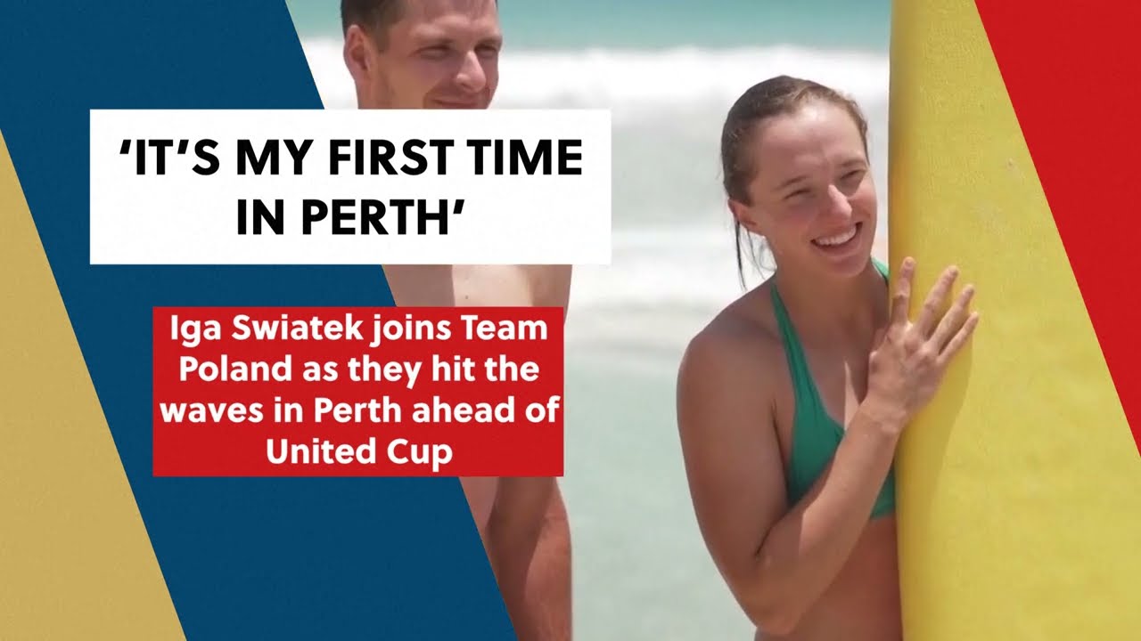 🎾🏄‍♀️🏖️World No.1 Iga Swiatek joins Team Poland as they hit the waves in Perth ahead of United Cup
