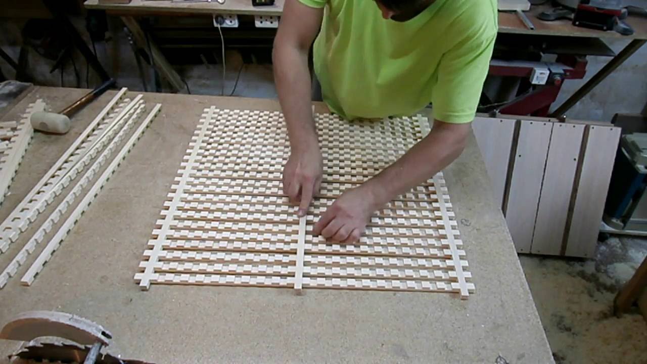 Еще раз о декоративной решетке.  A lattice of wood.