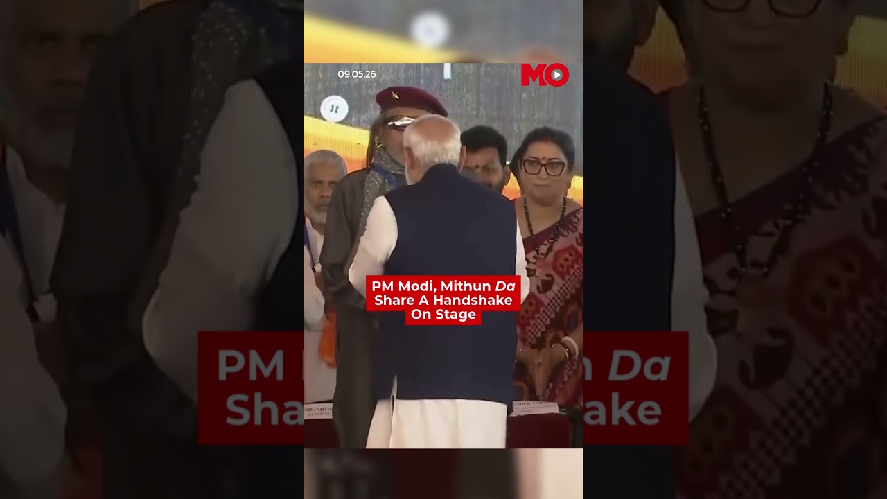 PM Modi, Mithun Da Share A Handshake On Stage | Mo of Everything