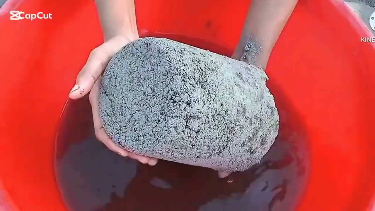 ASMR|| Dusty and crunchy textures dry and water 💦 crumbling #satisfying #asmrvideos #asmr #relax