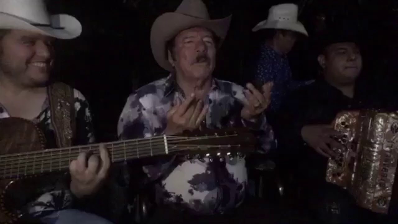Lalo Mora - Playa Sola (Desde El Rancho)