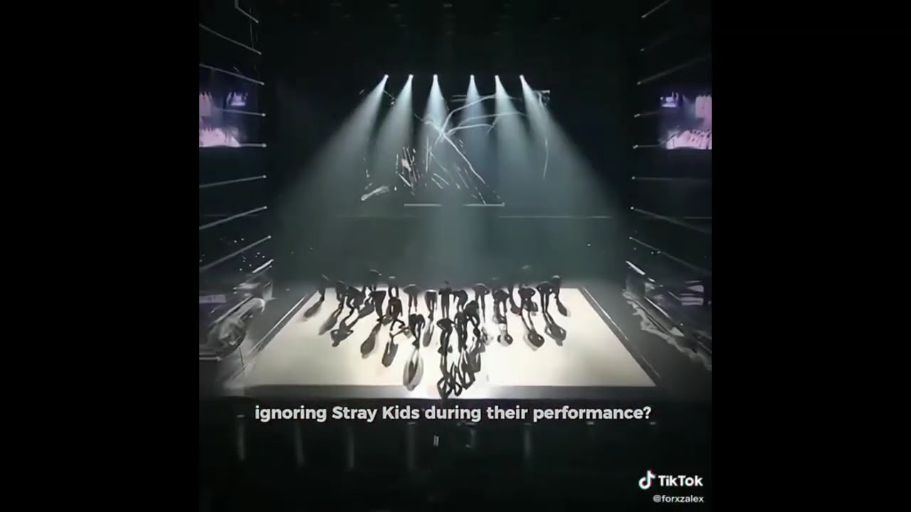 STRAY KIDS LIVE PERFORMANCES/CONCERTS TIKTOK COMPILATION FOR @SUBSCRIBETOTHEFIRSTCHANELBOA