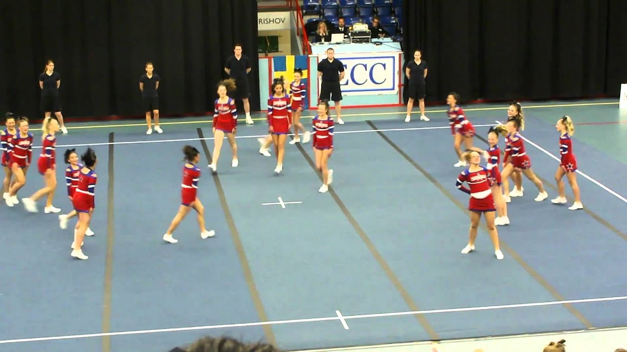 Dynamite Diamonds DM 2011