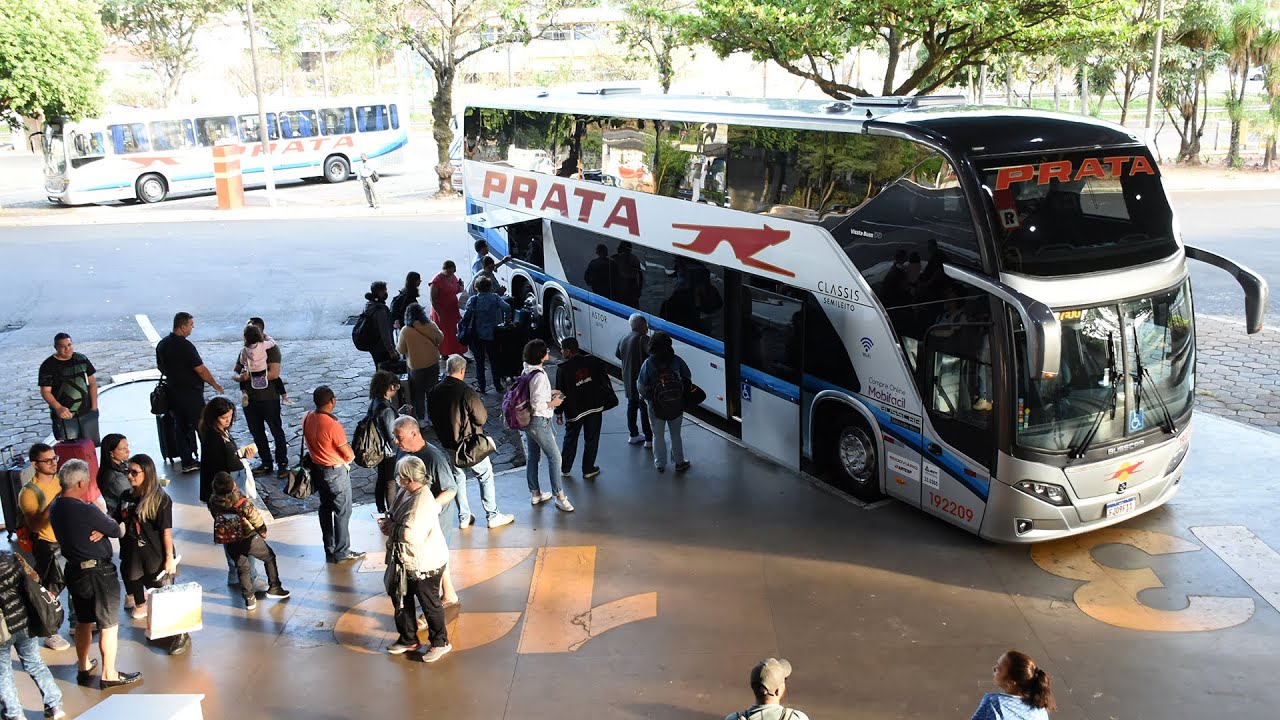 SUPER MOVIMENTO DE ÔNIBUS NO TERMINAL RODOVIÁRIO DE BAURU - EXPRESSO DE PRATA DOMINA O TRECHO
