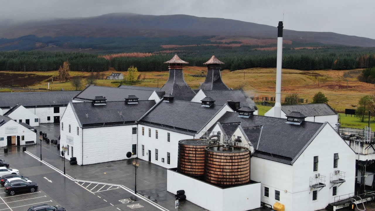 Dalwhinnie Distillery Visit