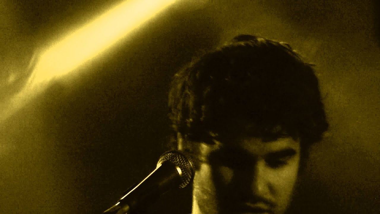 Darren Criss - Human @ Nouveau Casino (Paris)