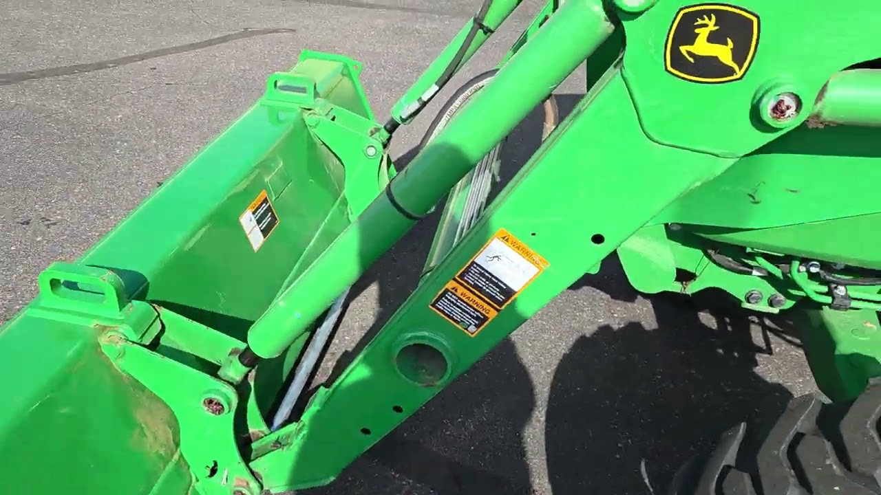 2019 John Deere 4044m